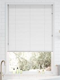 Elements White Persienner thumbnail image