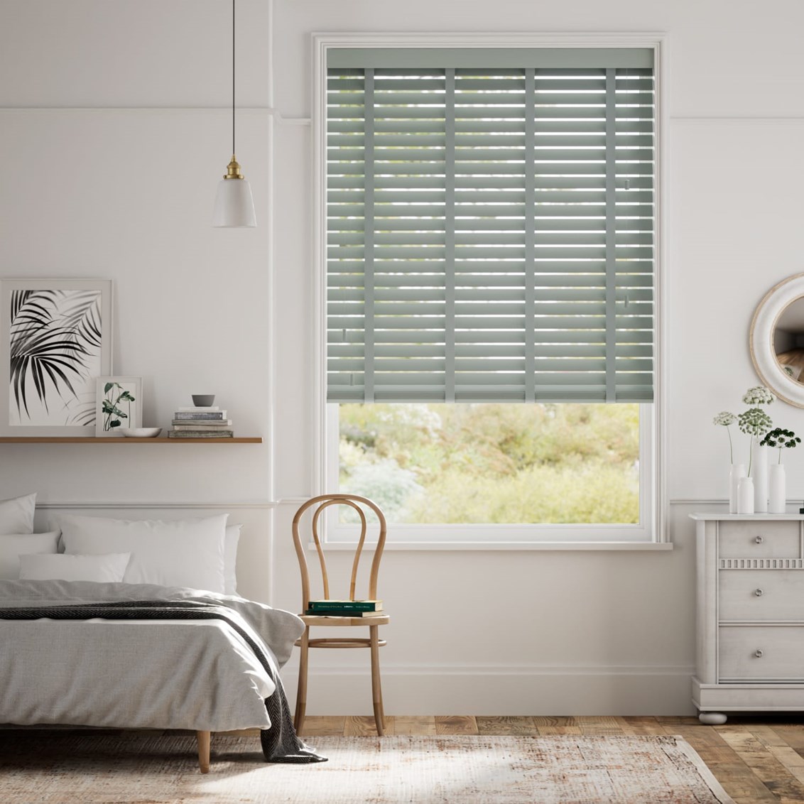 Träpersienn i konstträ Premium Sleek Sage & Iron 